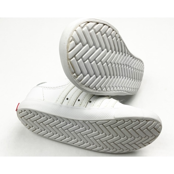 EUC K SWISS  CHILD  LEATHER SNEAKER , SIZE 8 - Picture 3 of 5